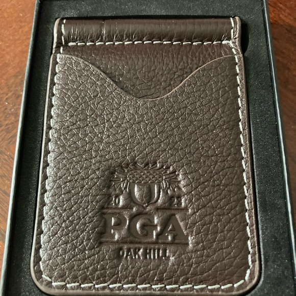PGA OakHill Leather Billfold - Picture 2 of 3
